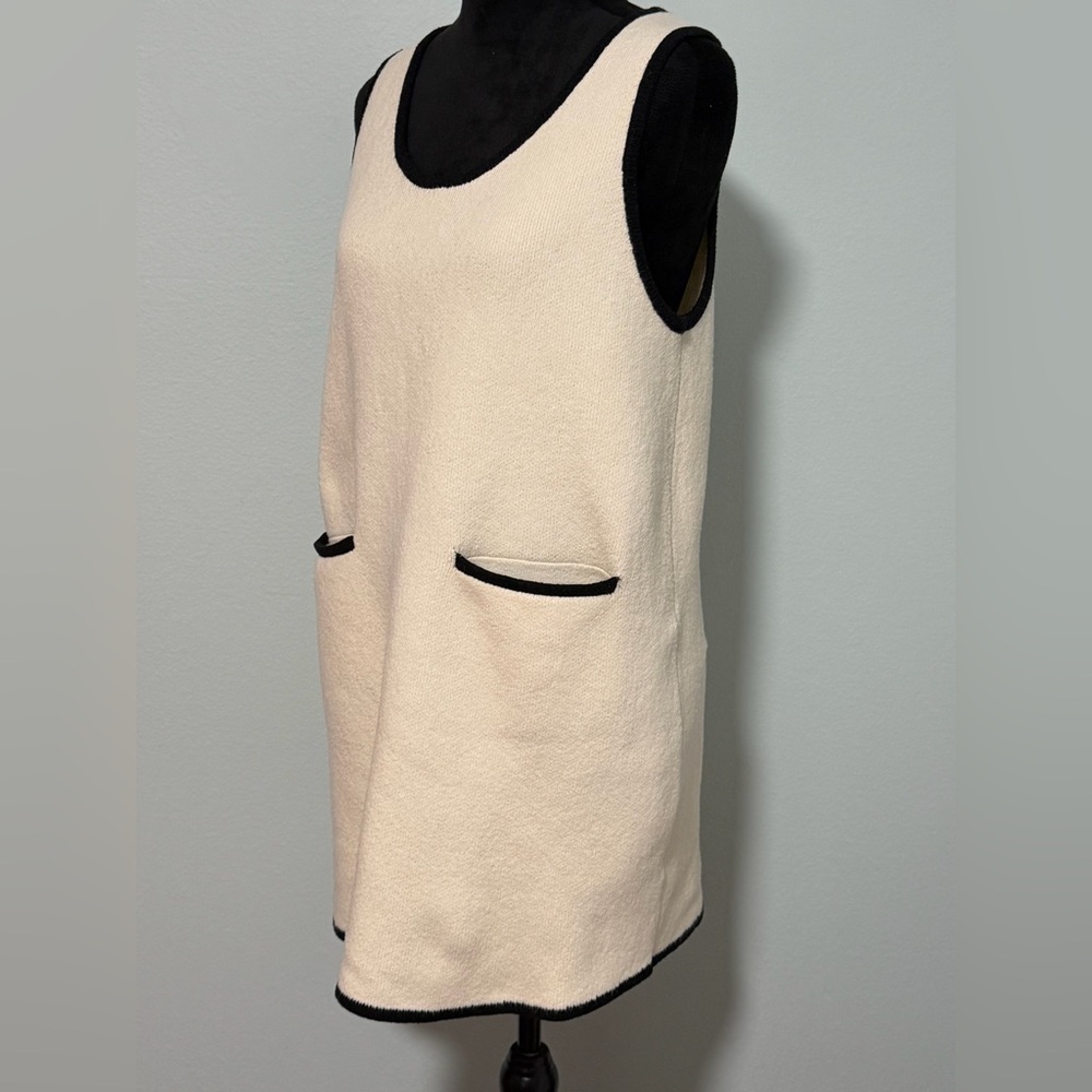 OAK + FORT Contrast Trim Sleeveless Knit Mini Dress - L - Picture 5 of 8